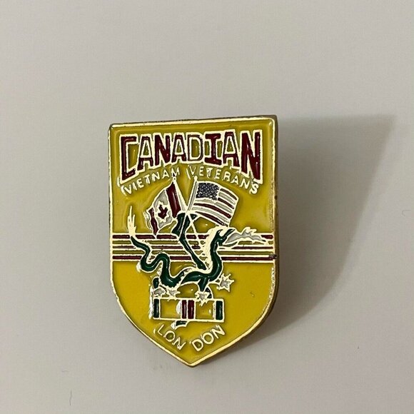 Vintage Canadian Vietnam Veterans London Pin - Picture 8 of 9